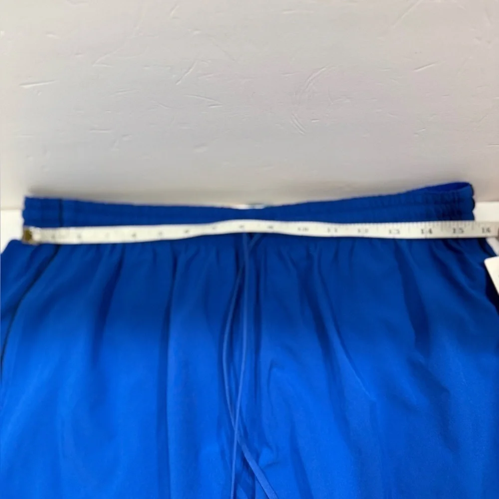 Lululemon Lightweight Relaxed Short 3 Long Liner Size 12 NWT